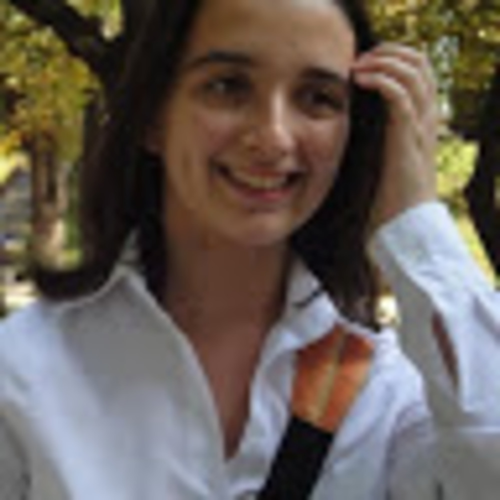Meet your Posher, Lucia